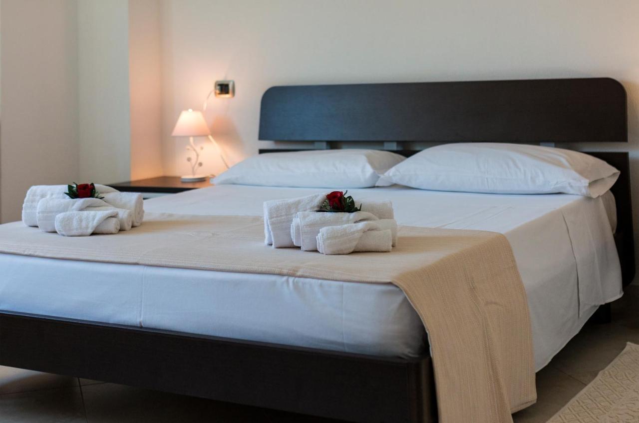 Royal Suite Apartment Cala Gonone Exterior foto