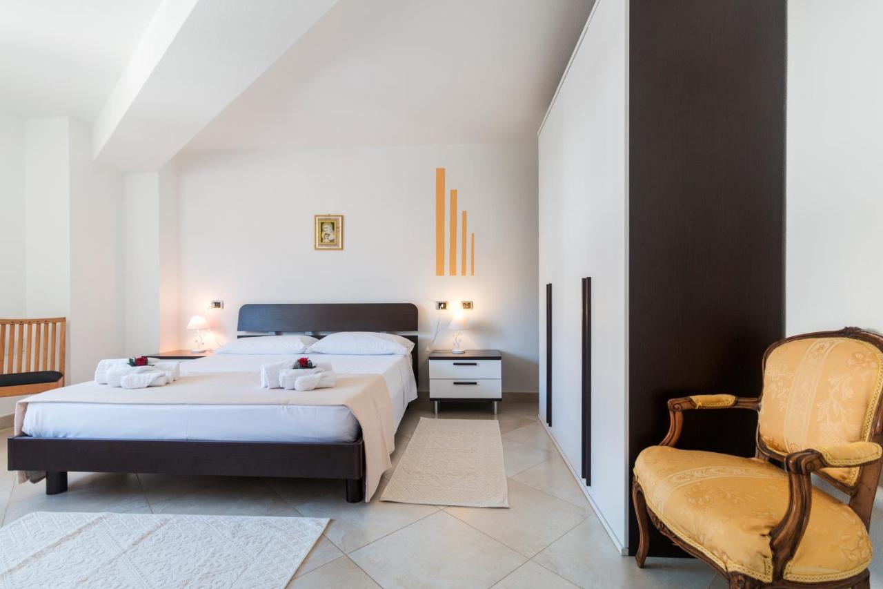 Royal Suite Apartment Cala Gonone Exterior foto