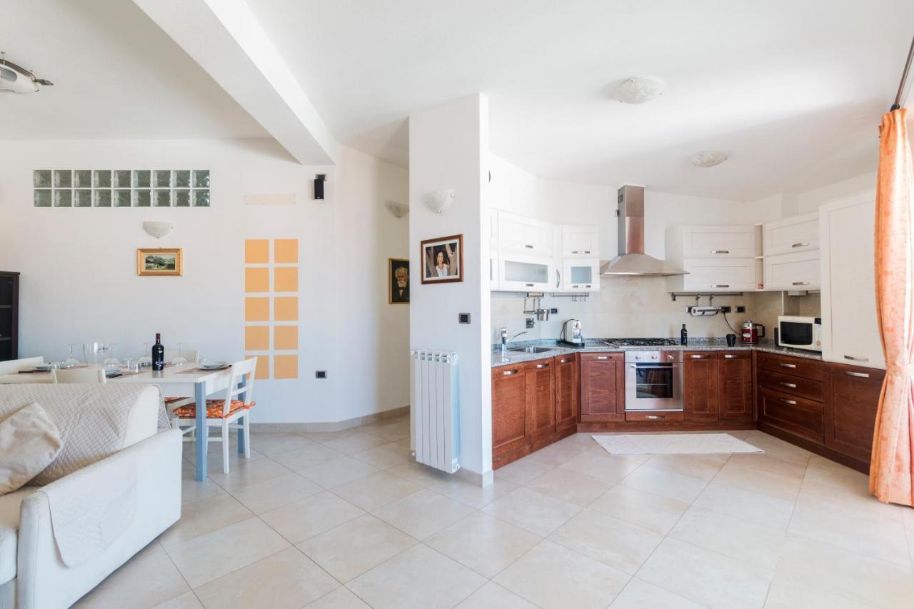 Royal Suite Apartment Cala Gonone Exterior foto