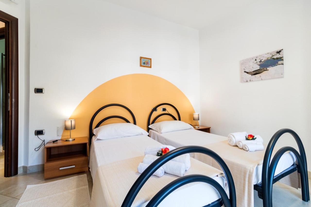 Royal Suite Apartment Cala Gonone Exterior foto