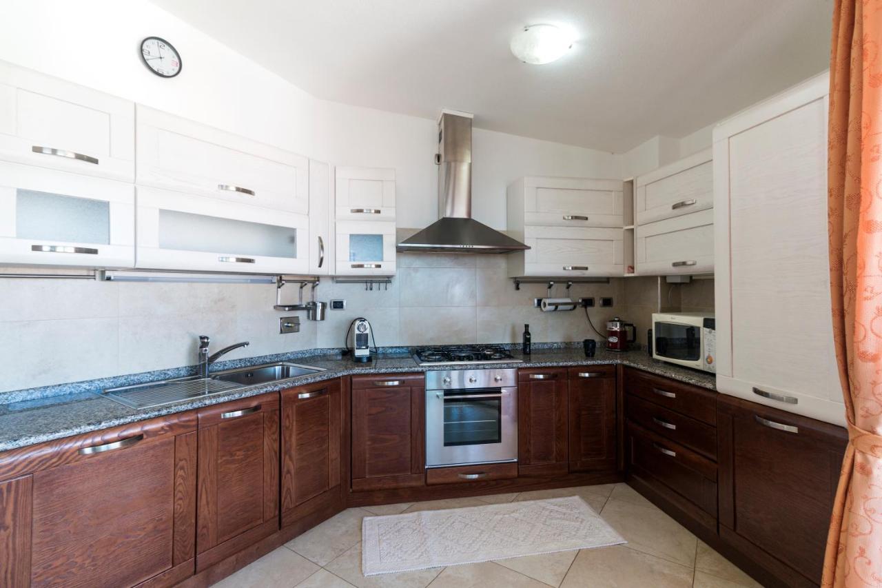 Royal Suite Apartment Cala Gonone Exterior foto